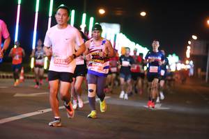 BIB: 202, 877
                            <button type="button" onclick="openModal(13803788)" class="btn btn-primary btn-sm float-right btn-popup" data-toggle="modal" data-target=".modal-high-quality">
                        <i class="fas fa-shopping-cart"></i> Add to Cart
                    </button>
                                            <button type="button" onclick="isThisMe(13803788, true)" class="btn btn-success btn-sm float-right btn-popup btn-isme hidden" data-toggle="tooltip" data-placement="bottom" title="นี่คือรูปของคุณใช่ไหม คลิกที่นี่เพื่อเอาเข้าอัลบั้ม">
                        <i class="fas fa-plus"></i> Add to album
                    </button>
                    <button type="button" onclick="isThisMe(13803788, false)" class="btn btn-warning btn-sm float-right btn-popup btn-isnotme hidden">
                        <i class="fas fa-ban"></i> Remove from album
                    </button>