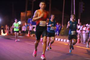 BIB: 4069, 459, 4052
                            <button type="button" onclick="openModal(15486714)" class="btn btn-primary btn-sm float-right btn-popup" data-toggle="modal" data-target=".modal-high-quality">
                        <i class="fas fa-shopping-cart"></i> Add to Cart
                    </button>
                                            <button type="button" onclick="isThisMe(15486714, true)" class="btn btn-success btn-sm float-right btn-popup btn-isme hidden" data-toggle="tooltip" data-placement="bottom" title="นี่คือรูปของคุณใช่ไหม คลิกที่นี่เพื่อเอาเข้าอัลบั้ม">
                        <i class="fas fa-plus"></i> Add to album
                    </button>
                    <button type="button" onclick="isThisMe(15486714, false)" class="btn btn-warning btn-sm float-right btn-popup btn-isnotme hidden">
                        <i class="fas fa-ban"></i> Remove from album
                    </button>