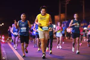 BIB: 0867, 42134, 41129, 3950
                            <button type="button" onclick="openModal(14942059)" class="btn btn-primary btn-sm float-right btn-popup" data-toggle="modal" data-target=".modal-high-quality">
                        <i class="fas fa-shopping-cart"></i> Add to Cart
                    </button>
                                            <button type="button" onclick="isThisMe(14942059, true)" class="btn btn-success btn-sm float-right btn-popup btn-isme hidden" data-toggle="tooltip" data-placement="bottom" title="นี่คือรูปของคุณใช่ไหม คลิกที่นี่เพื่อเอาเข้าอัลบั้ม">
                        <i class="fas fa-plus"></i> Add to album
                    </button>
                    <button type="button" onclick="isThisMe(14942059, false)" class="btn btn-warning btn-sm float-right btn-popup btn-isnotme hidden">
                        <i class="fas fa-ban"></i> Remove from album
                    </button>