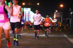 BIB: 7576, 22767, 5841
                            <button type="button" onclick="openModal(13768660)" class="btn btn-primary btn-sm float-right btn-popup" data-toggle="modal" data-target=".modal-high-quality">
                        <i class="fas fa-shopping-cart"></i> Add to Cart
                    </button>
                                            <button type="button" onclick="isThisMe(13768660, true)" class="btn btn-success btn-sm float-right btn-popup btn-isme hidden" data-toggle="tooltip" data-placement="bottom" title="นี่คือรูปของคุณใช่ไหม คลิกที่นี่เพื่อเอาเข้าอัลบั้ม">
                        <i class="fas fa-plus"></i> Add to album
                    </button>
                    <button type="button" onclick="isThisMe(13768660, false)" class="btn btn-warning btn-sm float-right btn-popup btn-isnotme hidden">
                        <i class="fas fa-ban"></i> Remove from album
                    </button>