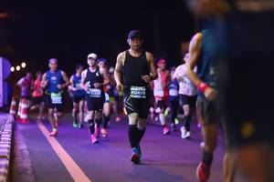 BIB: 40409
                            <button type="button" onclick="openModal(13966460)" class="btn btn-primary btn-sm float-right btn-popup" data-toggle="modal" data-target=".modal-high-quality">
                        <i class="fas fa-shopping-cart"></i> Add to Cart
                    </button>
                                            <button type="button" onclick="isThisMe(13966460, true)" class="btn btn-success btn-sm float-right btn-popup btn-isme hidden" data-toggle="tooltip" data-placement="bottom" title="นี่คือรูปของคุณใช่ไหม คลิกที่นี่เพื่อเอาเข้าอัลบั้ม">
                        <i class="fas fa-plus"></i> Add to album
                    </button>
                    <button type="button" onclick="isThisMe(13966460, false)" class="btn btn-warning btn-sm float-right btn-popup btn-isnotme hidden">
                        <i class="fas fa-ban"></i> Remove from album
                    </button>