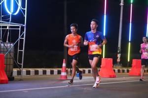 BIB: 2743, 2022
                            <button type="button" onclick="openModal(13744313)" class="btn btn-primary btn-sm float-right btn-popup" data-toggle="modal" data-target=".modal-high-quality">
                        <i class="fas fa-shopping-cart"></i> Add to Cart
                    </button>
                                            <button type="button" onclick="isThisMe(13744313, true)" class="btn btn-success btn-sm float-right btn-popup btn-isme hidden" data-toggle="tooltip" data-placement="bottom" title="นี่คือรูปของคุณใช่ไหม คลิกที่นี่เพื่อเอาเข้าอัลบั้ม">
                        <i class="fas fa-plus"></i> Add to album
                    </button>
                    <button type="button" onclick="isThisMe(13744313, false)" class="btn btn-warning btn-sm float-right btn-popup btn-isnotme hidden">
                        <i class="fas fa-ban"></i> Remove from album
                    </button>