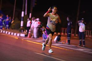 BIB: 4111
                            <button type="button" onclick="openModal(15486901)" class="btn btn-primary btn-sm float-right btn-popup" data-toggle="modal" data-target=".modal-high-quality">
                        <i class="fas fa-shopping-cart"></i> Add to Cart
                    </button>
                                            <button type="button" onclick="isThisMe(15486901, true)" class="btn btn-success btn-sm float-right btn-popup btn-isme hidden" data-toggle="tooltip" data-placement="bottom" title="นี่คือรูปของคุณใช่ไหม คลิกที่นี่เพื่อเอาเข้าอัลบั้ม">
                        <i class="fas fa-plus"></i> Add to album
                    </button>
                    <button type="button" onclick="isThisMe(15486901, false)" class="btn btn-warning btn-sm float-right btn-popup btn-isnotme hidden">
                        <i class="fas fa-ban"></i> Remove from album
                    </button>