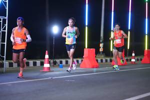 BIB: 2506
                            <button type="button" onclick="openModal(13769014)" class="btn btn-primary btn-sm float-right btn-popup" data-toggle="modal" data-target=".modal-high-quality">
                        <i class="fas fa-shopping-cart"></i> Add to Cart
                    </button>
                                            <button type="button" onclick="isThisMe(13769014, true)" class="btn btn-success btn-sm float-right btn-popup btn-isme hidden" data-toggle="tooltip" data-placement="bottom" title="นี่คือรูปของคุณใช่ไหม คลิกที่นี่เพื่อเอาเข้าอัลบั้ม">
                        <i class="fas fa-plus"></i> Add to album
                    </button>
                    <button type="button" onclick="isThisMe(13769014, false)" class="btn btn-warning btn-sm float-right btn-popup btn-isnotme hidden">
                        <i class="fas fa-ban"></i> Remove from album
                    </button>