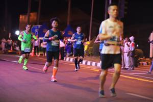 BIB: 450
                            <button type="button" onclick="openModal(15486688)" class="btn btn-primary btn-sm float-right btn-popup" data-toggle="modal" data-target=".modal-high-quality">
                        <i class="fas fa-shopping-cart"></i> Add to Cart
                    </button>
                                            <button type="button" onclick="isThisMe(15486688, true)" class="btn btn-success btn-sm float-right btn-popup btn-isme hidden" data-toggle="tooltip" data-placement="bottom" title="นี่คือรูปของคุณใช่ไหม คลิกที่นี่เพื่อเอาเข้าอัลบั้ม">
                        <i class="fas fa-plus"></i> Add to album
                    </button>
                    <button type="button" onclick="isThisMe(15486688, false)" class="btn btn-warning btn-sm float-right btn-popup btn-isnotme hidden">
                        <i class="fas fa-ban"></i> Remove from album
                    </button>