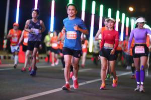 BIB: 21868, 28143
                            <button type="button" onclick="openModal(13749862)" class="btn btn-primary btn-sm float-right btn-popup" data-toggle="modal" data-target=".modal-high-quality">
                        <i class="fas fa-shopping-cart"></i> Add to Cart
                    </button>
                                            <button type="button" onclick="isThisMe(13749862, true)" class="btn btn-success btn-sm float-right btn-popup btn-isme hidden" data-toggle="tooltip" data-placement="bottom" title="นี่คือรูปของคุณใช่ไหม คลิกที่นี่เพื่อเอาเข้าอัลบั้ม">
                        <i class="fas fa-plus"></i> Add to album
                    </button>
                    <button type="button" onclick="isThisMe(13749862, false)" class="btn btn-warning btn-sm float-right btn-popup btn-isnotme hidden">
                        <i class="fas fa-ban"></i> Remove from album
                    </button>