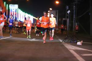 BIB: 2270
                            <button type="button" onclick="openModal(13743388)" class="btn btn-primary btn-sm float-right btn-popup" data-toggle="modal" data-target=".modal-high-quality">
                        <i class="fas fa-shopping-cart"></i> Add to Cart
                    </button>
                                            <button type="button" onclick="isThisMe(13743388, true)" class="btn btn-success btn-sm float-right btn-popup btn-isme hidden" data-toggle="tooltip" data-placement="bottom" title="นี่คือรูปของคุณใช่ไหม คลิกที่นี่เพื่อเอาเข้าอัลบั้ม">
                        <i class="fas fa-plus"></i> Add to album
                    </button>
                    <button type="button" onclick="isThisMe(13743388, false)" class="btn btn-warning btn-sm float-right btn-popup btn-isnotme hidden">
                        <i class="fas fa-ban"></i> Remove from album
                    </button>