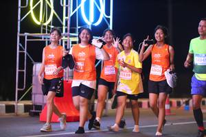 BIB: 14941, 473, 22606, 23600, 23497, 23539, 
                            <button type="button" onclick="openModal(15008138)" class="btn btn-primary btn-sm float-right btn-popup" data-toggle="modal" data-target=".modal-high-quality">
                        <i class="fas fa-shopping-cart"></i> Add to Cart
                    </button>
                                            <button type="button" onclick="isThisMe(15008138, true)" class="btn btn-success btn-sm float-right btn-popup btn-isme hidden" data-toggle="tooltip" data-placement="bottom" title="นี่คือรูปของคุณใช่ไหม คลิกที่นี่เพื่อเอาเข้าอัลบั้ม">
                        <i class="fas fa-plus"></i> Add to album
                    </button>
                    <button type="button" onclick="isThisMe(15008138, false)" class="btn btn-warning btn-sm float-right btn-popup btn-isnotme hidden">
                        <i class="fas fa-ban"></i> Remove from album
                    </button>