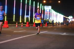 BIB: 0306, 926
                            <button type="button" onclick="openModal(13764125)" class="btn btn-primary btn-sm float-right btn-popup" data-toggle="modal" data-target=".modal-high-quality">
                        <i class="fas fa-shopping-cart"></i> Add to Cart
                    </button>
                                            <button type="button" onclick="isThisMe(13764125, true)" class="btn btn-success btn-sm float-right btn-popup btn-isme hidden" data-toggle="tooltip" data-placement="bottom" title="นี่คือรูปของคุณใช่ไหม คลิกที่นี่เพื่อเอาเข้าอัลบั้ม">
                        <i class="fas fa-plus"></i> Add to album
                    </button>
                    <button type="button" onclick="isThisMe(13764125, false)" class="btn btn-warning btn-sm float-right btn-popup btn-isnotme hidden">
                        <i class="fas fa-ban"></i> Remove from album
                    </button>