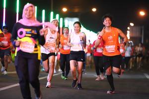 BIB: 21282, 22256, 28085, 29060
                            <button type="button" onclick="openModal(13774812)" class="btn btn-primary btn-sm float-right btn-popup" data-toggle="modal" data-target=".modal-high-quality">
                        <i class="fas fa-shopping-cart"></i> Add to Cart
                    </button>
                                            <button type="button" onclick="isThisMe(13774812, true)" class="btn btn-success btn-sm float-right btn-popup btn-isme hidden" data-toggle="tooltip" data-placement="bottom" title="นี่คือรูปของคุณใช่ไหม คลิกที่นี่เพื่อเอาเข้าอัลบั้ม">
                        <i class="fas fa-plus"></i> Add to album
                    </button>
                    <button type="button" onclick="isThisMe(13774812, false)" class="btn btn-warning btn-sm float-right btn-popup btn-isnotme hidden">
                        <i class="fas fa-ban"></i> Remove from album
                    </button>