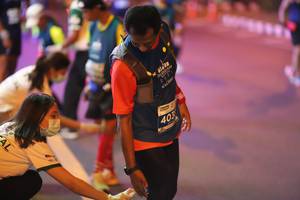 BIB: 403
                            <button type="button" onclick="openModal(14804546)" class="btn btn-primary btn-sm float-right btn-popup" data-toggle="modal" data-target=".modal-high-quality">
                        <i class="fas fa-shopping-cart"></i> Add to Cart
                    </button>
                                            <button type="button" onclick="isThisMe(14804546, true)" class="btn btn-success btn-sm float-right btn-popup btn-isme hidden" data-toggle="tooltip" data-placement="bottom" title="นี่คือรูปของคุณใช่ไหม คลิกที่นี่เพื่อเอาเข้าอัลบั้ม">
                        <i class="fas fa-plus"></i> Add to album
                    </button>
                    <button type="button" onclick="isThisMe(14804546, false)" class="btn btn-warning btn-sm float-right btn-popup btn-isnotme hidden">
                        <i class="fas fa-ban"></i> Remove from album
                    </button>