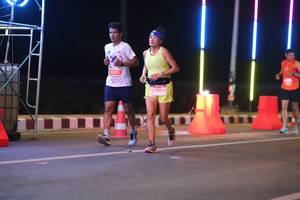 BIB: 20211, 99204
                            <button type="button" onclick="openModal(13788404)" class="btn btn-primary btn-sm float-right btn-popup" data-toggle="modal" data-target=".modal-high-quality">
                        <i class="fas fa-shopping-cart"></i> Add to Cart
                    </button>
                                            <button type="button" onclick="isThisMe(13788404, true)" class="btn btn-success btn-sm float-right btn-popup btn-isme hidden" data-toggle="tooltip" data-placement="bottom" title="นี่คือรูปของคุณใช่ไหม คลิกที่นี่เพื่อเอาเข้าอัลบั้ม">
                        <i class="fas fa-plus"></i> Add to album
                    </button>
                    <button type="button" onclick="isThisMe(13788404, false)" class="btn btn-warning btn-sm float-right btn-popup btn-isnotme hidden">
                        <i class="fas fa-ban"></i> Remove from album
                    </button>