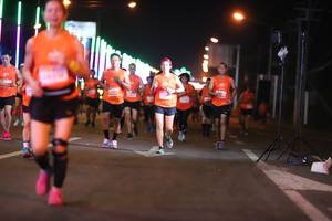 BIB: 75201
                            <button type="button" onclick="openModal(13750088)" class="btn btn-primary btn-sm float-right btn-popup" data-toggle="modal" data-target=".modal-high-quality">
                        <i class="fas fa-shopping-cart"></i> Add to Cart
                    </button>
                                            <button type="button" onclick="isThisMe(13750088, true)" class="btn btn-success btn-sm float-right btn-popup btn-isme hidden" data-toggle="tooltip" data-placement="bottom" title="นี่คือรูปของคุณใช่ไหม คลิกที่นี่เพื่อเอาเข้าอัลบั้ม">
                        <i class="fas fa-plus"></i> Add to album
                    </button>
                    <button type="button" onclick="isThisMe(13750088, false)" class="btn btn-warning btn-sm float-right btn-popup btn-isnotme hidden">
                        <i class="fas fa-ban"></i> Remove from album
                    </button>