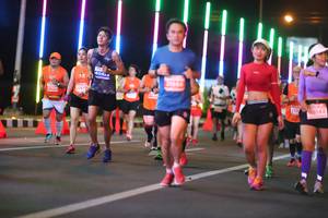 BIB: 404, 22879, 0143
                            <button type="button" onclick="openModal(13749858)" class="btn btn-primary btn-sm float-right btn-popup" data-toggle="modal" data-target=".modal-high-quality">
                        <i class="fas fa-shopping-cart"></i> Add to Cart
                    </button>
                                            <button type="button" onclick="isThisMe(13749858, true)" class="btn btn-success btn-sm float-right btn-popup btn-isme hidden" data-toggle="tooltip" data-placement="bottom" title="นี่คือรูปของคุณใช่ไหม คลิกที่นี่เพื่อเอาเข้าอัลบั้ม">
                        <i class="fas fa-plus"></i> Add to album
                    </button>
                    <button type="button" onclick="isThisMe(13749858, false)" class="btn btn-warning btn-sm float-right btn-popup btn-isnotme hidden">
                        <i class="fas fa-ban"></i> Remove from album
                    </button>