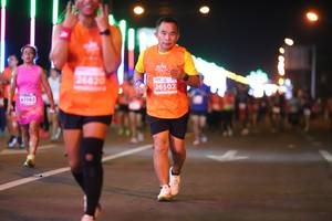 BIB: 26820, 26502, 47563
                            <button type="button" onclick="openModal(13813073)" class="btn btn-primary btn-sm float-right btn-popup" data-toggle="modal" data-target=".modal-high-quality">
                        <i class="fas fa-shopping-cart"></i> Add to Cart
                    </button>
                                            <button type="button" onclick="isThisMe(13813073, true)" class="btn btn-success btn-sm float-right btn-popup btn-isme hidden" data-toggle="tooltip" data-placement="bottom" title="นี่คือรูปของคุณใช่ไหม คลิกที่นี่เพื่อเอาเข้าอัลบั้ม">
                        <i class="fas fa-plus"></i> Add to album
                    </button>
                    <button type="button" onclick="isThisMe(13813073, false)" class="btn btn-warning btn-sm float-right btn-popup btn-isnotme hidden">
                        <i class="fas fa-ban"></i> Remove from album
                    </button>
