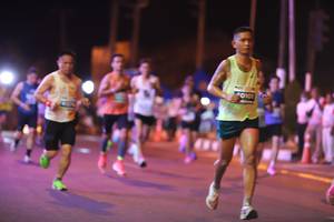 BIB: 0101
                            <button type="button" onclick="openModal(15486655)" class="btn btn-primary btn-sm float-right btn-popup" data-toggle="modal" data-target=".modal-high-quality">
                        <i class="fas fa-shopping-cart"></i> Add to Cart
                    </button>
                                            <button type="button" onclick="isThisMe(15486655, true)" class="btn btn-success btn-sm float-right btn-popup btn-isme hidden" data-toggle="tooltip" data-placement="bottom" title="นี่คือรูปของคุณใช่ไหม คลิกที่นี่เพื่อเอาเข้าอัลบั้ม">
                        <i class="fas fa-plus"></i> Add to album
                    </button>
                    <button type="button" onclick="isThisMe(15486655, false)" class="btn btn-warning btn-sm float-right btn-popup btn-isnotme hidden">
                        <i class="fas fa-ban"></i> Remove from album
                    </button>