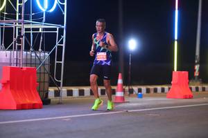 BIB: 20915
                            <button type="button" onclick="openModal(13752514)" class="btn btn-primary btn-sm float-right btn-popup" data-toggle="modal" data-target=".modal-high-quality">
                        <i class="fas fa-shopping-cart"></i> Add to Cart
                    </button>
                                            <button type="button" onclick="isThisMe(13752514, true)" class="btn btn-success btn-sm float-right btn-popup btn-isme hidden" data-toggle="tooltip" data-placement="bottom" title="นี่คือรูปของคุณใช่ไหม คลิกที่นี่เพื่อเอาเข้าอัลบั้ม">
                        <i class="fas fa-plus"></i> Add to album
                    </button>
                    <button type="button" onclick="isThisMe(13752514, false)" class="btn btn-warning btn-sm float-right btn-popup btn-isnotme hidden">
                        <i class="fas fa-ban"></i> Remove from album
                    </button>