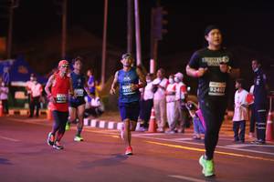 BIB: 9240, 4500, 145168
                            <button type="button" onclick="openModal(13972252)" class="btn btn-primary btn-sm float-right btn-popup" data-toggle="modal" data-target=".modal-high-quality">
                        <i class="fas fa-shopping-cart"></i> Add to Cart
                    </button>
                                            <button type="button" onclick="isThisMe(13972252, true)" class="btn btn-success btn-sm float-right btn-popup btn-isme hidden" data-toggle="tooltip" data-placement="bottom" title="นี่คือรูปของคุณใช่ไหม คลิกที่นี่เพื่อเอาเข้าอัลบั้ม">
                        <i class="fas fa-plus"></i> Add to album
                    </button>
                    <button type="button" onclick="isThisMe(13972252, false)" class="btn btn-warning btn-sm float-right btn-popup btn-isnotme hidden">
                        <i class="fas fa-ban"></i> Remove from album
                    </button>