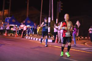 BIB: 426, 301
                            <button type="button" onclick="openModal(15486586)" class="btn btn-primary btn-sm float-right btn-popup" data-toggle="modal" data-target=".modal-high-quality">
                        <i class="fas fa-shopping-cart"></i> Add to Cart
                    </button>
                                            <button type="button" onclick="isThisMe(15486586, true)" class="btn btn-success btn-sm float-right btn-popup btn-isme hidden" data-toggle="tooltip" data-placement="bottom" title="นี่คือรูปของคุณใช่ไหม คลิกที่นี่เพื่อเอาเข้าอัลบั้ม">
                        <i class="fas fa-plus"></i> Add to album
                    </button>
                    <button type="button" onclick="isThisMe(15486586, false)" class="btn btn-warning btn-sm float-right btn-popup btn-isnotme hidden">
                        <i class="fas fa-ban"></i> Remove from album
                    </button>