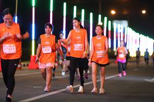 BIB: 27923, 25514, 28181, 270
                            <button type="button" onclick="openModal(13783131)" class="btn btn-primary btn-sm float-right btn-popup" data-toggle="modal" data-target=".modal-high-quality">
                        <i class="fas fa-shopping-cart"></i> Add to Cart
                    </button>
                                            <button type="button" onclick="isThisMe(13783131, true)" class="btn btn-success btn-sm float-right btn-popup btn-isme hidden" data-toggle="tooltip" data-placement="bottom" title="นี่คือรูปของคุณใช่ไหม คลิกที่นี่เพื่อเอาเข้าอัลบั้ม">
                        <i class="fas fa-plus"></i> Add to album
                    </button>
                    <button type="button" onclick="isThisMe(13783131, false)" class="btn btn-warning btn-sm float-right btn-popup btn-isnotme hidden">
                        <i class="fas fa-ban"></i> Remove from album
                    </button>