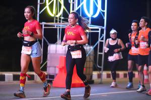 BIB: 23297, 5477, 24199, 20773
                            <button type="button" onclick="openModal(13755988)" class="btn btn-primary btn-sm float-right btn-popup" data-toggle="modal" data-target=".modal-high-quality">
                        <i class="fas fa-shopping-cart"></i> Add to Cart
                    </button>
                                            <button type="button" onclick="isThisMe(13755988, true)" class="btn btn-success btn-sm float-right btn-popup btn-isme hidden" data-toggle="tooltip" data-placement="bottom" title="นี่คือรูปของคุณใช่ไหม คลิกที่นี่เพื่อเอาเข้าอัลบั้ม">
                        <i class="fas fa-plus"></i> Add to album
                    </button>
                    <button type="button" onclick="isThisMe(13755988, false)" class="btn btn-warning btn-sm float-right btn-popup btn-isnotme hidden">
                        <i class="fas fa-ban"></i> Remove from album
                    </button>