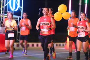 BIB: 23141
                            <button type="button" onclick="openModal(15477707)" class="btn btn-primary btn-sm float-right btn-popup" data-toggle="modal" data-target=".modal-high-quality">
                        <i class="fas fa-shopping-cart"></i> Add to Cart
                    </button>
                                            <button type="button" onclick="isThisMe(15477707, true)" class="btn btn-success btn-sm float-right btn-popup btn-isme hidden" data-toggle="tooltip" data-placement="bottom" title="นี่คือรูปของคุณใช่ไหม คลิกที่นี่เพื่อเอาเข้าอัลบั้ม">
                        <i class="fas fa-plus"></i> Add to album
                    </button>
                    <button type="button" onclick="isThisMe(15477707, false)" class="btn btn-warning btn-sm float-right btn-popup btn-isnotme hidden">
                        <i class="fas fa-ban"></i> Remove from album
                    </button>