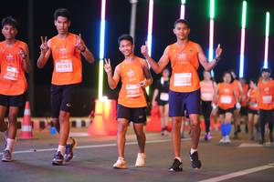 BIB: 28193, 21242, 21908
                            <button type="button" onclick="openModal(13776228)" class="btn btn-primary btn-sm float-right btn-popup" data-toggle="modal" data-target=".modal-high-quality">
                        <i class="fas fa-shopping-cart"></i> Add to Cart
                    </button>
                                            <button type="button" onclick="isThisMe(13776228, true)" class="btn btn-success btn-sm float-right btn-popup btn-isme hidden" data-toggle="tooltip" data-placement="bottom" title="นี่คือรูปของคุณใช่ไหม คลิกที่นี่เพื่อเอาเข้าอัลบั้ม">
                        <i class="fas fa-plus"></i> Add to album
                    </button>
                    <button type="button" onclick="isThisMe(13776228, false)" class="btn btn-warning btn-sm float-right btn-popup btn-isnotme hidden">
                        <i class="fas fa-ban"></i> Remove from album
                    </button>