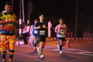 BIB: 41604
                            <button type="button" onclick="openModal(14989415)" class="btn btn-primary btn-sm float-right btn-popup" data-toggle="modal" data-target=".modal-high-quality">
                        <i class="fas fa-shopping-cart"></i> Add to Cart
                    </button>
                                            <button type="button" onclick="isThisMe(14989415, true)" class="btn btn-success btn-sm float-right btn-popup btn-isme hidden" data-toggle="tooltip" data-placement="bottom" title="นี่คือรูปของคุณใช่ไหม คลิกที่นี่เพื่อเอาเข้าอัลบั้ม">
                        <i class="fas fa-plus"></i> Add to album
                    </button>
                    <button type="button" onclick="isThisMe(14989415, false)" class="btn btn-warning btn-sm float-right btn-popup btn-isnotme hidden">
                        <i class="fas fa-ban"></i> Remove from album
                    </button>