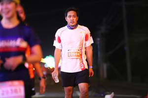 BIB: 20984
                            <button type="button" onclick="openModal(13810149)" class="btn btn-primary btn-sm float-right btn-popup" data-toggle="modal" data-target=".modal-high-quality">
                        <i class="fas fa-shopping-cart"></i> Add to Cart
                    </button>
                                            <button type="button" onclick="isThisMe(13810149, true)" class="btn btn-success btn-sm float-right btn-popup btn-isme hidden" data-toggle="tooltip" data-placement="bottom" title="นี่คือรูปของคุณใช่ไหม คลิกที่นี่เพื่อเอาเข้าอัลบั้ม">
                        <i class="fas fa-plus"></i> Add to album
                    </button>
                    <button type="button" onclick="isThisMe(13810149, false)" class="btn btn-warning btn-sm float-right btn-popup btn-isnotme hidden">
                        <i class="fas fa-ban"></i> Remove from album
                    </button>