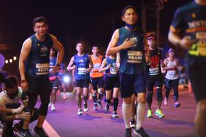 BIB: 4644, 428, 42280
                            <button type="button" onclick="openModal(14882147)" class="btn btn-primary btn-sm float-right btn-popup" data-toggle="modal" data-target=".modal-high-quality">
                        <i class="fas fa-shopping-cart"></i> Add to Cart
                    </button>
                                            <button type="button" onclick="isThisMe(14882147, true)" class="btn btn-success btn-sm float-right btn-popup btn-isme hidden" data-toggle="tooltip" data-placement="bottom" title="นี่คือรูปของคุณใช่ไหม คลิกที่นี่เพื่อเอาเข้าอัลบั้ม">
                        <i class="fas fa-plus"></i> Add to album
                    </button>
                    <button type="button" onclick="isThisMe(14882147, false)" class="btn btn-warning btn-sm float-right btn-popup btn-isnotme hidden">
                        <i class="fas fa-ban"></i> Remove from album
                    </button>