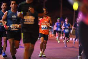 BIB: 4600, 40570
                            <button type="button" onclick="openModal(14934627)" class="btn btn-primary btn-sm float-right btn-popup" data-toggle="modal" data-target=".modal-high-quality">
                        <i class="fas fa-shopping-cart"></i> Add to Cart
                    </button>
                                            <button type="button" onclick="isThisMe(14934627, true)" class="btn btn-success btn-sm float-right btn-popup btn-isme hidden" data-toggle="tooltip" data-placement="bottom" title="นี่คือรูปของคุณใช่ไหม คลิกที่นี่เพื่อเอาเข้าอัลบั้ม">
                        <i class="fas fa-plus"></i> Add to album
                    </button>
                    <button type="button" onclick="isThisMe(14934627, false)" class="btn btn-warning btn-sm float-right btn-popup btn-isnotme hidden">
                        <i class="fas fa-ban"></i> Remove from album
                    </button>