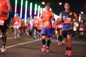 BIB: 6023, 509, 20237
                            <button type="button" onclick="openModal(13764324)" class="btn btn-primary btn-sm float-right btn-popup" data-toggle="modal" data-target=".modal-high-quality">
                        <i class="fas fa-shopping-cart"></i> Add to Cart
                    </button>
                                            <button type="button" onclick="isThisMe(13764324, true)" class="btn btn-success btn-sm float-right btn-popup btn-isme hidden" data-toggle="tooltip" data-placement="bottom" title="นี่คือรูปของคุณใช่ไหม คลิกที่นี่เพื่อเอาเข้าอัลบั้ม">
                        <i class="fas fa-plus"></i> Add to album
                    </button>
                    <button type="button" onclick="isThisMe(13764324, false)" class="btn btn-warning btn-sm float-right btn-popup btn-isnotme hidden">
                        <i class="fas fa-ban"></i> Remove from album
                    </button>