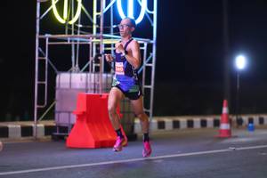 BIB: 340
                            <button type="button" onclick="openModal(13740728)" class="btn btn-primary btn-sm float-right btn-popup" data-toggle="modal" data-target=".modal-high-quality">
                        <i class="fas fa-shopping-cart"></i> Add to Cart
                    </button>
                                            <button type="button" onclick="isThisMe(13740728, true)" class="btn btn-success btn-sm float-right btn-popup btn-isme hidden" data-toggle="tooltip" data-placement="bottom" title="นี่คือรูปของคุณใช่ไหม คลิกที่นี่เพื่อเอาเข้าอัลบั้ม">
                        <i class="fas fa-plus"></i> Add to album
                    </button>
                    <button type="button" onclick="isThisMe(13740728, false)" class="btn btn-warning btn-sm float-right btn-popup btn-isnotme hidden">
                        <i class="fas fa-ban"></i> Remove from album
                    </button>