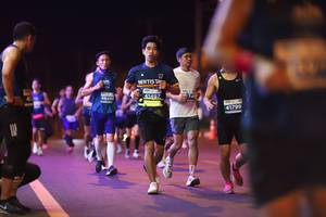 BIB: 4644, 41497, 41799
                            <button type="button" onclick="openModal(14880875)" class="btn btn-primary btn-sm float-right btn-popup" data-toggle="modal" data-target=".modal-high-quality">
                        <i class="fas fa-shopping-cart"></i> Add to Cart
                    </button>
                                            <button type="button" onclick="isThisMe(14880875, true)" class="btn btn-success btn-sm float-right btn-popup btn-isme hidden" data-toggle="tooltip" data-placement="bottom" title="นี่คือรูปของคุณใช่ไหม คลิกที่นี่เพื่อเอาเข้าอัลบั้ม">
                        <i class="fas fa-plus"></i> Add to album
                    </button>
                    <button type="button" onclick="isThisMe(14880875, false)" class="btn btn-warning btn-sm float-right btn-popup btn-isnotme hidden">
                        <i class="fas fa-ban"></i> Remove from album
                    </button>