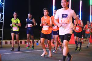 BIB: 3000, 417, 95189, 0297
                            <button type="button" onclick="openModal(13788908)" class="btn btn-primary btn-sm float-right btn-popup" data-toggle="modal" data-target=".modal-high-quality">
                        <i class="fas fa-shopping-cart"></i> Add to Cart
                    </button>
                                            <button type="button" onclick="isThisMe(13788908, true)" class="btn btn-success btn-sm float-right btn-popup btn-isme hidden" data-toggle="tooltip" data-placement="bottom" title="นี่คือรูปของคุณใช่ไหม คลิกที่นี่เพื่อเอาเข้าอัลบั้ม">
                        <i class="fas fa-plus"></i> Add to album
                    </button>
                    <button type="button" onclick="isThisMe(13788908, false)" class="btn btn-warning btn-sm float-right btn-popup btn-isnotme hidden">
                        <i class="fas fa-ban"></i> Remove from album
                    </button>