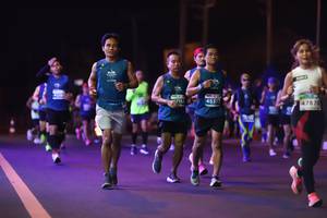 BIB: 715, 45373, 47878
                            <button type="button" onclick="openModal(15488947)" class="btn btn-primary btn-sm float-right btn-popup" data-toggle="modal" data-target=".modal-high-quality">
                        <i class="fas fa-shopping-cart"></i> Add to Cart
                    </button>
                                            <button type="button" onclick="isThisMe(15488947, true)" class="btn btn-success btn-sm float-right btn-popup btn-isme hidden" data-toggle="tooltip" data-placement="bottom" title="นี่คือรูปของคุณใช่ไหม คลิกที่นี่เพื่อเอาเข้าอัลบั้ม">
                        <i class="fas fa-plus"></i> Add to album
                    </button>
                    <button type="button" onclick="isThisMe(15488947, false)" class="btn btn-warning btn-sm float-right btn-popup btn-isnotme hidden">
                        <i class="fas fa-ban"></i> Remove from album
                    </button>