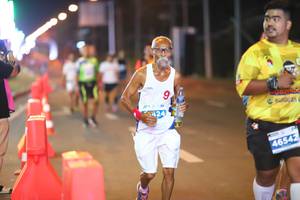 BIB: 424, 46542
                            <button type="button" onclick="openModal(14819091)" class="btn btn-primary btn-sm float-right btn-popup" data-toggle="modal" data-target=".modal-high-quality">
                        <i class="fas fa-shopping-cart"></i> Add to Cart
                    </button>
                                            <button type="button" onclick="isThisMe(14819091, true)" class="btn btn-success btn-sm float-right btn-popup btn-isme hidden" data-toggle="tooltip" data-placement="bottom" title="นี่คือรูปของคุณใช่ไหม คลิกที่นี่เพื่อเอาเข้าอัลบั้ม">
                        <i class="fas fa-plus"></i> Add to album
                    </button>
                    <button type="button" onclick="isThisMe(14819091, false)" class="btn btn-warning btn-sm float-right btn-popup btn-isnotme hidden">
                        <i class="fas fa-ban"></i> Remove from album
                    </button>