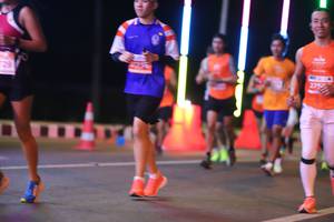 BIB: 275
                            <button type="button" onclick="openModal(13765256)" class="btn btn-primary btn-sm float-right btn-popup" data-toggle="modal" data-target=".modal-high-quality">
                        <i class="fas fa-shopping-cart"></i> Add to Cart
                    </button>
                                            <button type="button" onclick="isThisMe(13765256, true)" class="btn btn-success btn-sm float-right btn-popup btn-isme hidden" data-toggle="tooltip" data-placement="bottom" title="นี่คือรูปของคุณใช่ไหม คลิกที่นี่เพื่อเอาเข้าอัลบั้ม">
                        <i class="fas fa-plus"></i> Add to album
                    </button>
                    <button type="button" onclick="isThisMe(13765256, false)" class="btn btn-warning btn-sm float-right btn-popup btn-isnotme hidden">
                        <i class="fas fa-ban"></i> Remove from album
                    </button>