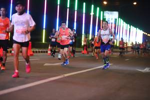 BIB: 7652, 20041, 0422
                            <button type="button" onclick="openModal(13745960)" class="btn btn-primary btn-sm float-right btn-popup" data-toggle="modal" data-target=".modal-high-quality">
                        <i class="fas fa-shopping-cart"></i> Add to Cart
                    </button>
                                            <button type="button" onclick="isThisMe(13745960, true)" class="btn btn-success btn-sm float-right btn-popup btn-isme hidden" data-toggle="tooltip" data-placement="bottom" title="นี่คือรูปของคุณใช่ไหม คลิกที่นี่เพื่อเอาเข้าอัลบั้ม">
                        <i class="fas fa-plus"></i> Add to album
                    </button>
                    <button type="button" onclick="isThisMe(13745960, false)" class="btn btn-warning btn-sm float-right btn-popup btn-isnotme hidden">
                        <i class="fas fa-ban"></i> Remove from album
                    </button>