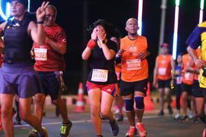 BIB: 5072, 20109, 170
                            <button type="button" onclick="openModal(13775767)" class="btn btn-primary btn-sm float-right btn-popup" data-toggle="modal" data-target=".modal-high-quality">
                        <i class="fas fa-shopping-cart"></i> Add to Cart
                    </button>
                                            <button type="button" onclick="isThisMe(13775767, true)" class="btn btn-success btn-sm float-right btn-popup btn-isme hidden" data-toggle="tooltip" data-placement="bottom" title="นี่คือรูปของคุณใช่ไหม คลิกที่นี่เพื่อเอาเข้าอัลบั้ม">
                        <i class="fas fa-plus"></i> Add to album
                    </button>
                    <button type="button" onclick="isThisMe(13775767, false)" class="btn btn-warning btn-sm float-right btn-popup btn-isnotme hidden">
                        <i class="fas fa-ban"></i> Remove from album
                    </button>