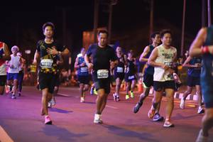 BIB: 41932, 4514, 2162
                            <button type="button" onclick="openModal(14212519)" class="btn btn-primary btn-sm float-right btn-popup" data-toggle="modal" data-target=".modal-high-quality">
                        <i class="fas fa-shopping-cart"></i> Add to Cart
                    </button>
                                            <button type="button" onclick="isThisMe(14212519, true)" class="btn btn-success btn-sm float-right btn-popup btn-isme hidden" data-toggle="tooltip" data-placement="bottom" title="นี่คือรูปของคุณใช่ไหม คลิกที่นี่เพื่อเอาเข้าอัลบั้ม">
                        <i class="fas fa-plus"></i> Add to album
                    </button>
                    <button type="button" onclick="isThisMe(14212519, false)" class="btn btn-warning btn-sm float-right btn-popup btn-isnotme hidden">
                        <i class="fas fa-ban"></i> Remove from album
                    </button>