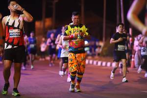 BIB: 42068, 1604
                            <button type="button" onclick="openModal(14989610)" class="btn btn-primary btn-sm float-right btn-popup" data-toggle="modal" data-target=".modal-high-quality">
                        <i class="fas fa-shopping-cart"></i> Add to Cart
                    </button>
                                            <button type="button" onclick="isThisMe(14989610, true)" class="btn btn-success btn-sm float-right btn-popup btn-isme hidden" data-toggle="tooltip" data-placement="bottom" title="นี่คือรูปของคุณใช่ไหม คลิกที่นี่เพื่อเอาเข้าอัลบั้ม">
                        <i class="fas fa-plus"></i> Add to album
                    </button>
                    <button type="button" onclick="isThisMe(14989610, false)" class="btn btn-warning btn-sm float-right btn-popup btn-isnotme hidden">
                        <i class="fas fa-ban"></i> Remove from album
                    </button>