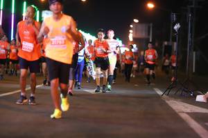 BIB: 20010
                            <button type="button" onclick="openModal(13744493)" class="btn btn-primary btn-sm float-right btn-popup" data-toggle="modal" data-target=".modal-high-quality">
                        <i class="fas fa-shopping-cart"></i> Add to Cart
                    </button>
                                            <button type="button" onclick="isThisMe(13744493, true)" class="btn btn-success btn-sm float-right btn-popup btn-isme hidden" data-toggle="tooltip" data-placement="bottom" title="นี่คือรูปของคุณใช่ไหม คลิกที่นี่เพื่อเอาเข้าอัลบั้ม">
                        <i class="fas fa-plus"></i> Add to album
                    </button>
                    <button type="button" onclick="isThisMe(13744493, false)" class="btn btn-warning btn-sm float-right btn-popup btn-isnotme hidden">
                        <i class="fas fa-ban"></i> Remove from album
                    </button>