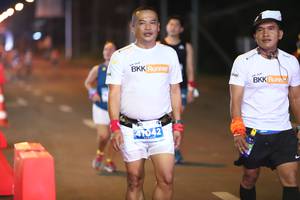 BIB: 1042
                            <button type="button" onclick="openModal(14821359)" class="btn btn-primary btn-sm float-right btn-popup" data-toggle="modal" data-target=".modal-high-quality">
                        <i class="fas fa-shopping-cart"></i> Add to Cart
                    </button>
                                            <button type="button" onclick="isThisMe(14821359, true)" class="btn btn-success btn-sm float-right btn-popup btn-isme hidden" data-toggle="tooltip" data-placement="bottom" title="นี่คือรูปของคุณใช่ไหม คลิกที่นี่เพื่อเอาเข้าอัลบั้ม">
                        <i class="fas fa-plus"></i> Add to album
                    </button>
                    <button type="button" onclick="isThisMe(14821359, false)" class="btn btn-warning btn-sm float-right btn-popup btn-isnotme hidden">
                        <i class="fas fa-ban"></i> Remove from album
                    </button>