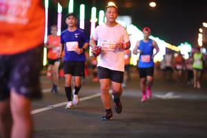 BIB: 26937
                            <button type="button" onclick="openModal(13765185)" class="btn btn-primary btn-sm float-right btn-popup" data-toggle="modal" data-target=".modal-high-quality">
                        <i class="fas fa-shopping-cart"></i> Add to Cart
                    </button>
                                            <button type="button" onclick="isThisMe(13765185, true)" class="btn btn-success btn-sm float-right btn-popup btn-isme hidden" data-toggle="tooltip" data-placement="bottom" title="นี่คือรูปของคุณใช่ไหม คลิกที่นี่เพื่อเอาเข้าอัลบั้ม">
                        <i class="fas fa-plus"></i> Add to album
                    </button>
                    <button type="button" onclick="isThisMe(13765185, false)" class="btn btn-warning btn-sm float-right btn-popup btn-isnotme hidden">
                        <i class="fas fa-ban"></i> Remove from album
                    </button>