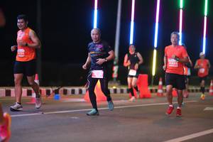 BIB: 0751, 20685
                            <button type="button" onclick="openModal(13789959)" class="btn btn-primary btn-sm float-right btn-popup" data-toggle="modal" data-target=".modal-high-quality">
                        <i class="fas fa-shopping-cart"></i> Add to Cart
                    </button>
                                            <button type="button" onclick="isThisMe(13789959, true)" class="btn btn-success btn-sm float-right btn-popup btn-isme hidden" data-toggle="tooltip" data-placement="bottom" title="นี่คือรูปของคุณใช่ไหม คลิกที่นี่เพื่อเอาเข้าอัลบั้ม">
                        <i class="fas fa-plus"></i> Add to album
                    </button>
                    <button type="button" onclick="isThisMe(13789959, false)" class="btn btn-warning btn-sm float-right btn-popup btn-isnotme hidden">
                        <i class="fas fa-ban"></i> Remove from album
                    </button>