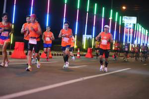 BIB: 0073, 3033
                            <button type="button" onclick="openModal(13746872)" class="btn btn-primary btn-sm float-right btn-popup" data-toggle="modal" data-target=".modal-high-quality">
                        <i class="fas fa-shopping-cart"></i> Add to Cart
                    </button>
                                            <button type="button" onclick="isThisMe(13746872, true)" class="btn btn-success btn-sm float-right btn-popup btn-isme hidden" data-toggle="tooltip" data-placement="bottom" title="นี่คือรูปของคุณใช่ไหม คลิกที่นี่เพื่อเอาเข้าอัลบั้ม">
                        <i class="fas fa-plus"></i> Add to album
                    </button>
                    <button type="button" onclick="isThisMe(13746872, false)" class="btn btn-warning btn-sm float-right btn-popup btn-isnotme hidden">
                        <i class="fas fa-ban"></i> Remove from album
                    </button>