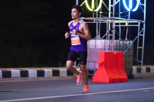 BIB: 21323
                            <button type="button" onclick="openModal(13740277)" class="btn btn-primary btn-sm float-right btn-popup" data-toggle="modal" data-target=".modal-high-quality">
                        <i class="fas fa-shopping-cart"></i> Add to Cart
                    </button>
                                            <button type="button" onclick="isThisMe(13740277, true)" class="btn btn-success btn-sm float-right btn-popup btn-isme hidden" data-toggle="tooltip" data-placement="bottom" title="นี่คือรูปของคุณใช่ไหม คลิกที่นี่เพื่อเอาเข้าอัลบั้ม">
                        <i class="fas fa-plus"></i> Add to album
                    </button>
                    <button type="button" onclick="isThisMe(13740277, false)" class="btn btn-warning btn-sm float-right btn-popup btn-isnotme hidden">
                        <i class="fas fa-ban"></i> Remove from album
                    </button>