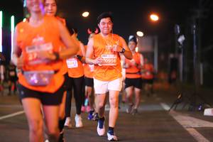 BIB: 0956, 9247
                            <button type="button" onclick="openModal(13891420)" class="btn btn-primary btn-sm float-right btn-popup" data-toggle="modal" data-target=".modal-high-quality">
                        <i class="fas fa-shopping-cart"></i> Add to Cart
                    </button>
                                            <button type="button" onclick="isThisMe(13891420, true)" class="btn btn-success btn-sm float-right btn-popup btn-isme hidden" data-toggle="tooltip" data-placement="bottom" title="นี่คือรูปของคุณใช่ไหม คลิกที่นี่เพื่อเอาเข้าอัลบั้ม">
                        <i class="fas fa-plus"></i> Add to album
                    </button>
                    <button type="button" onclick="isThisMe(13891420, false)" class="btn btn-warning btn-sm float-right btn-popup btn-isnotme hidden">
                        <i class="fas fa-ban"></i> Remove from album
                    </button>