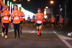 BIB: 23981, 0203
                            <button type="button" onclick="openModal(15478276)" class="btn btn-primary btn-sm float-right btn-popup" data-toggle="modal" data-target=".modal-high-quality">
                        <i class="fas fa-shopping-cart"></i> Add to Cart
                    </button>
                                            <button type="button" onclick="isThisMe(15478276, true)" class="btn btn-success btn-sm float-right btn-popup btn-isme hidden" data-toggle="tooltip" data-placement="bottom" title="นี่คือรูปของคุณใช่ไหม คลิกที่นี่เพื่อเอาเข้าอัลบั้ม">
                        <i class="fas fa-plus"></i> Add to album
                    </button>
                    <button type="button" onclick="isThisMe(15478276, false)" class="btn btn-warning btn-sm float-right btn-popup btn-isnotme hidden">
                        <i class="fas fa-ban"></i> Remove from album
                    </button>